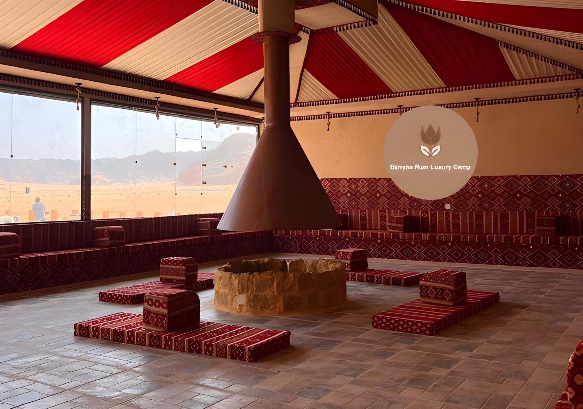 Banyan Luxury Rum Camp Вади-Рам Экстерьер фото